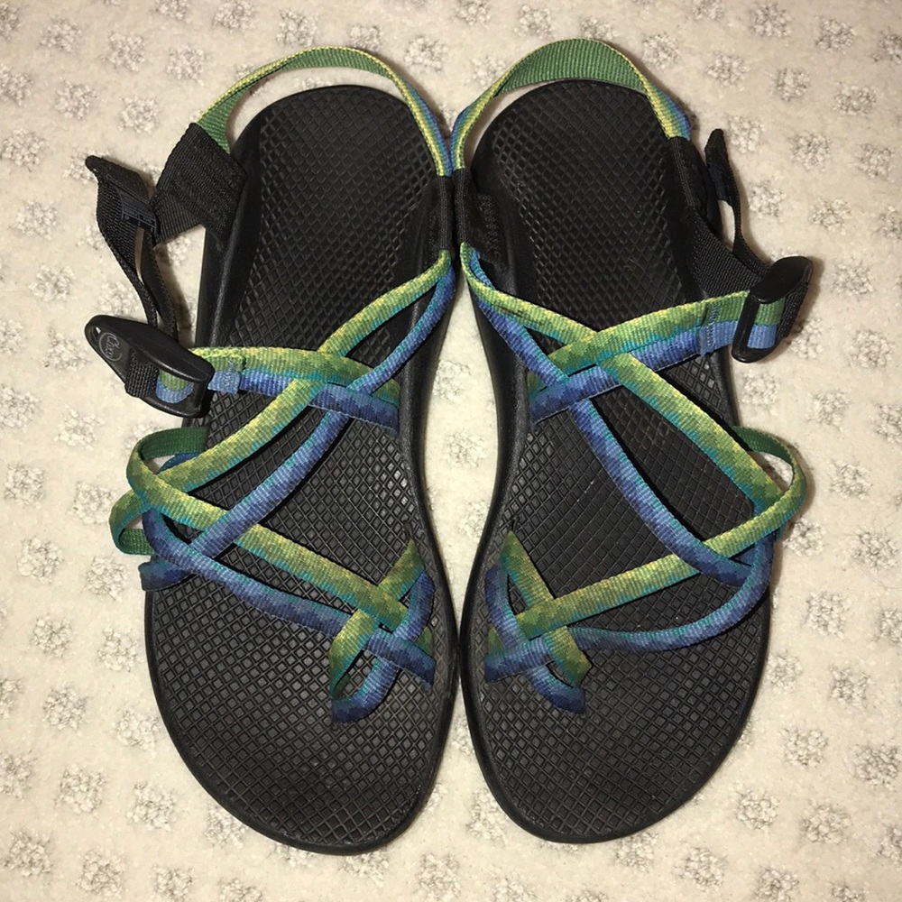 Double strapped Chacos with toe strap